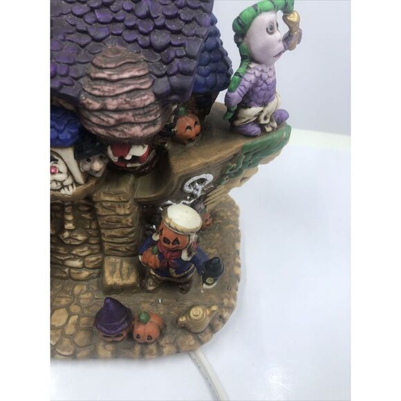 Halloween Village Spooky Hollow Haunted "Ghost Ship" Porcelain Lighted House - Picture 5 of 16